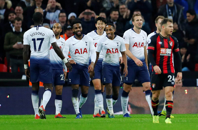 以下为 去重后的全部新闻标题（仅篮球 + 足球）：