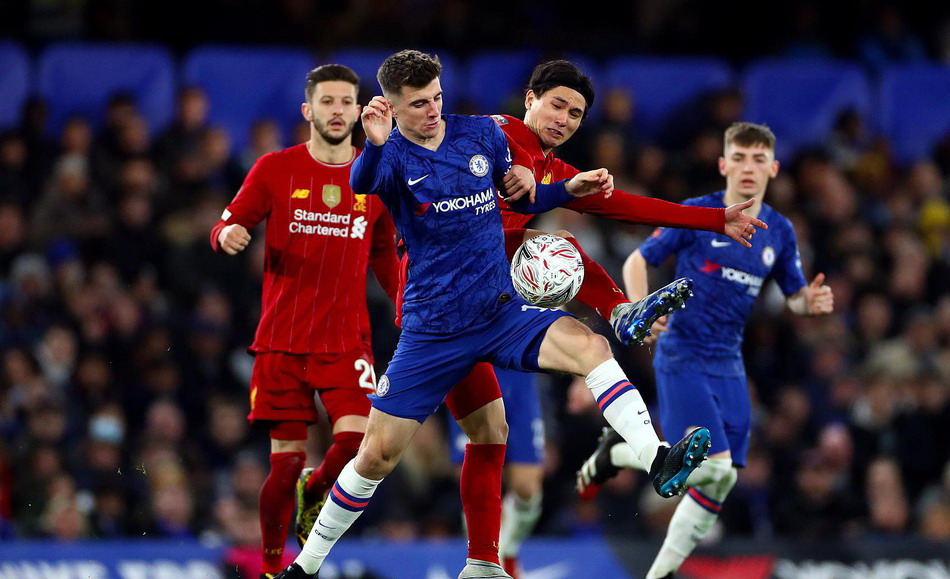 利物浦首席跟队：英足总必须立即采取行动处罚马丁内利