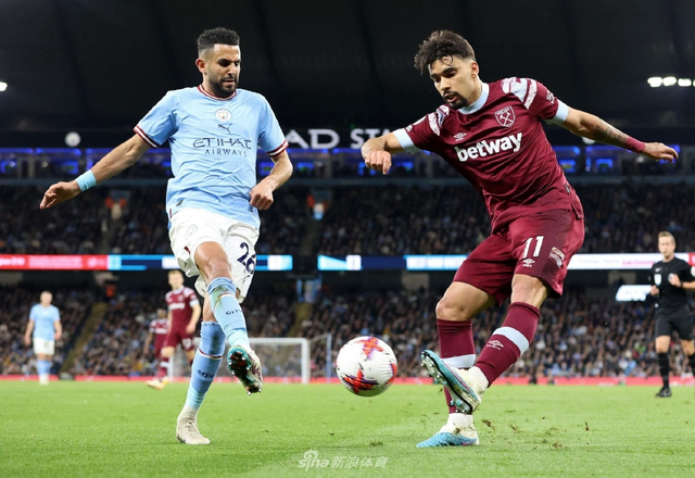 布朗空砍36分努尔基奇0.6秒准绝杀 爵士险胜绿军