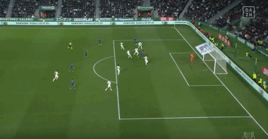 32岁无奈退役，＂世界第三＂阿扎尔经历了什么？